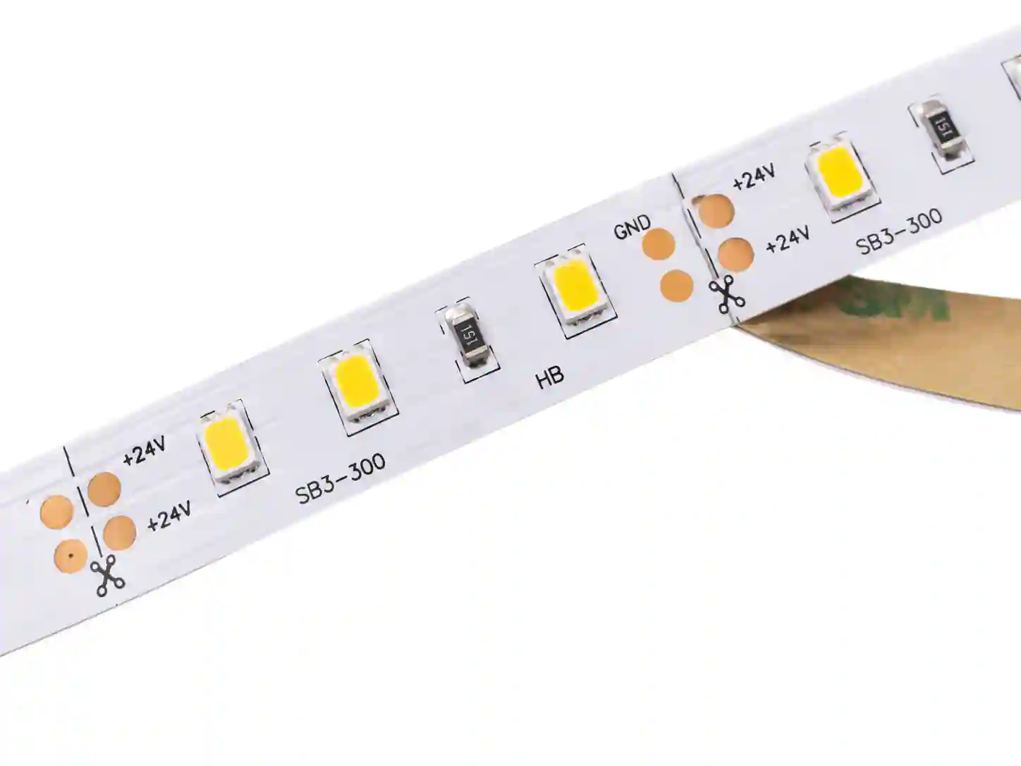 Detail LED pásku SB3-300 2835 SMD Super Brightness 10mm šířka s 3M samolepící páskou a vyznačenými místy dělení 10cm